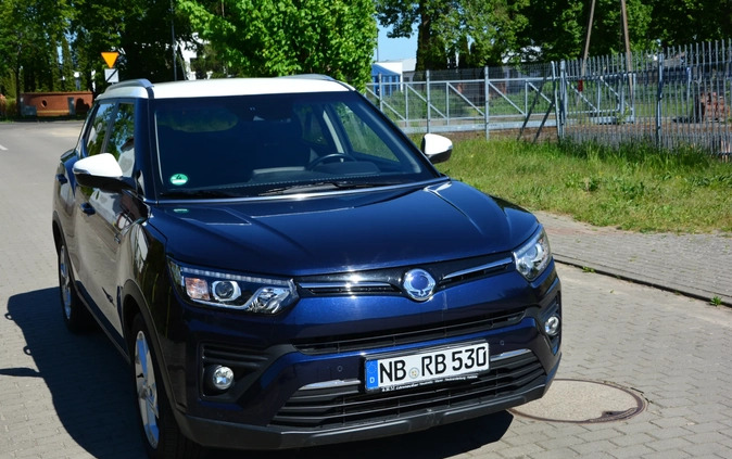 SsangYong Tivoli cena 49000 przebieg: 63000, rok produkcji 2021 z Łobez małe 254